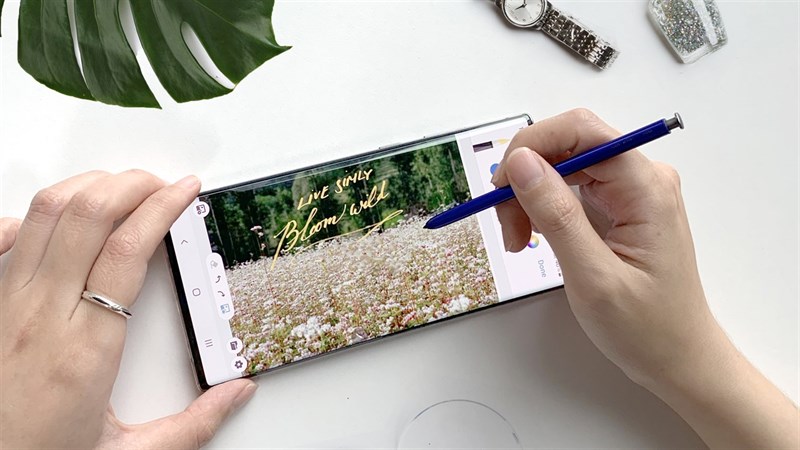 Bút S Pen “thần thánh” lột xác hoàn toàn