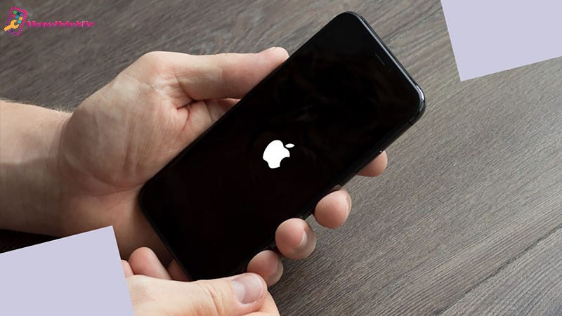 iPhone X không mở được lên màn hình chính