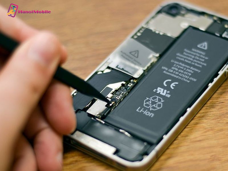  Dấu hiệu cần thay pin mới cho iPhone 15 Pro Max